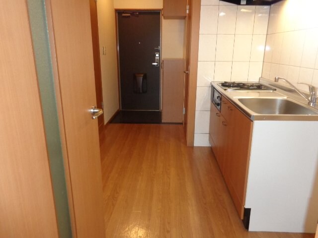 物件内観写真14　(廊下)