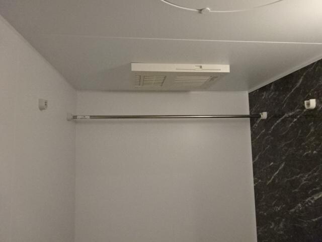 物件内観写真23　(浴室乾燥機)