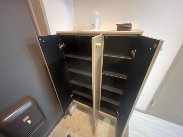 物件内観写真13　(収納)