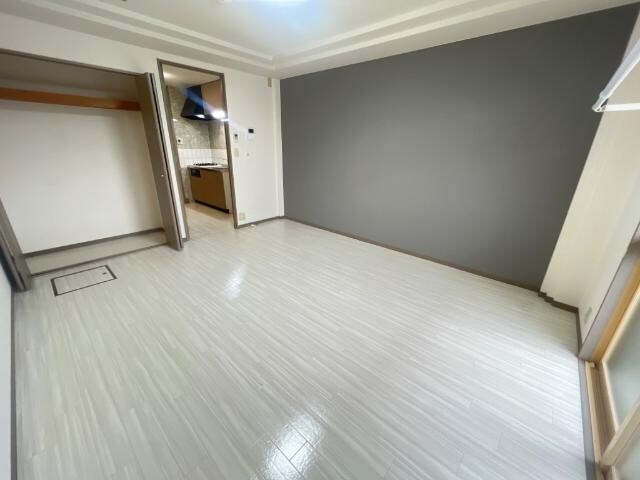 物件内観写真18　(洋室)