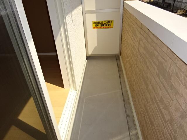 物件内観写真26　(ベランダ)