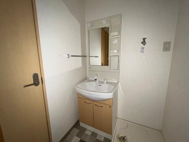 物件内観写真13　(洗面)