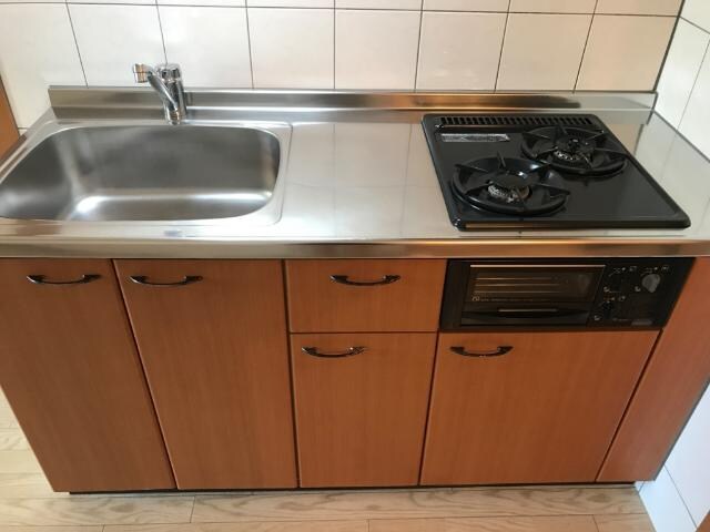 物件内観写真4　(２口ガスコンロ)