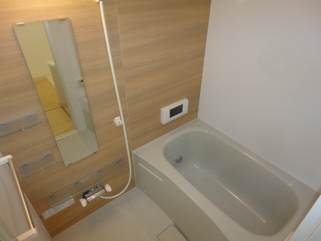 物件内観写真12　(バス／シャワールーム等)