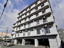 水島臨海鉄道水島本線 倉敷市駅 6階建 築35年の外観写真