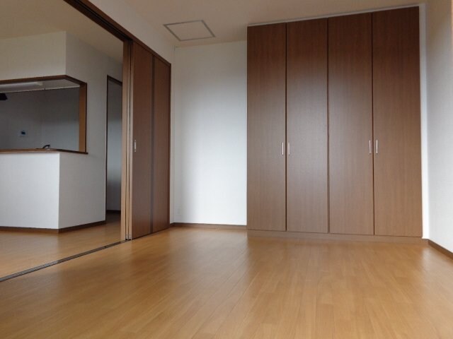 物件内観写真18　(南洋室)