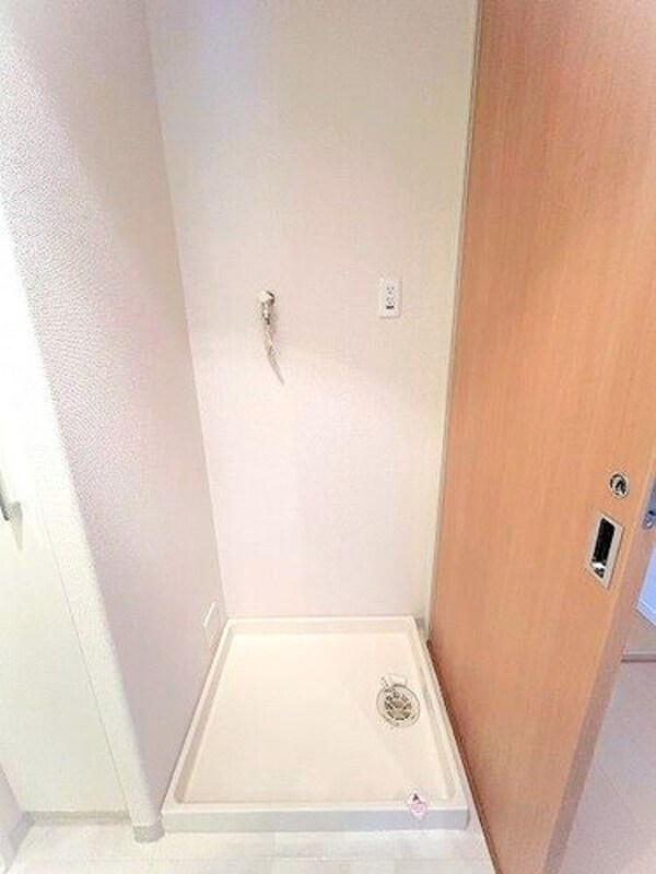 建物設備(洗濯機置場)