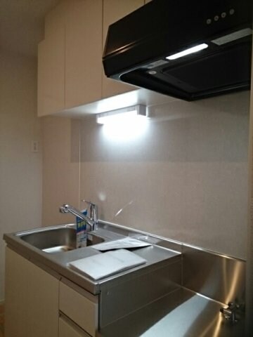 物件内観写真3　(お料理しやすいキッチンです)