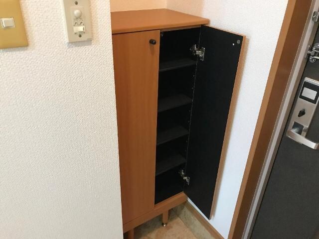 物件内観写真22　(下駄箱)