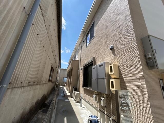 物件外観写真2　(外観写真（昼）)