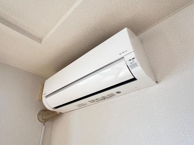 物件内観写真12　(エアコン)