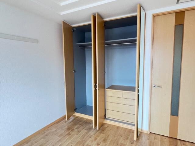 物件内観写真21　(収納)