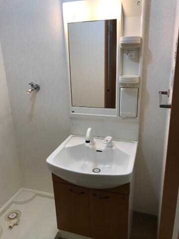 物件内観写真11　(洗面)