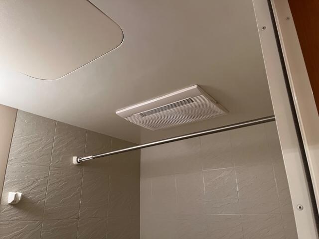 物件内観写真8　(浴室乾燥機)