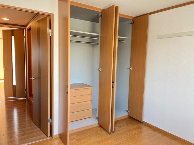 物件内観写真9　(収納)