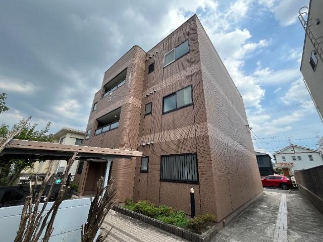 物件内観写真4　(外観写真（昼）)