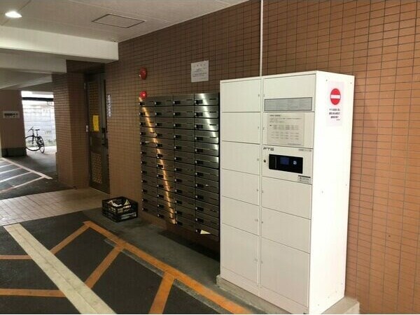 ロビー・ラウンジ