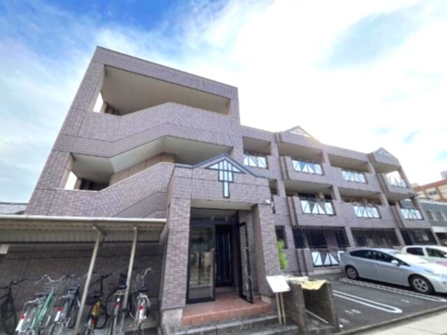 物件外観写真1　(外観写真（昼）)