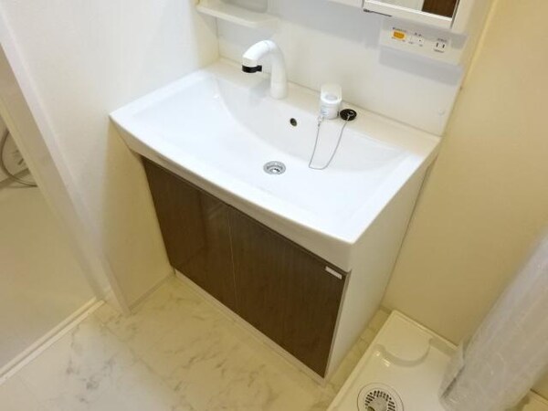 洗面・脱衣所(洗髪洗面化粧台（イメージ）)