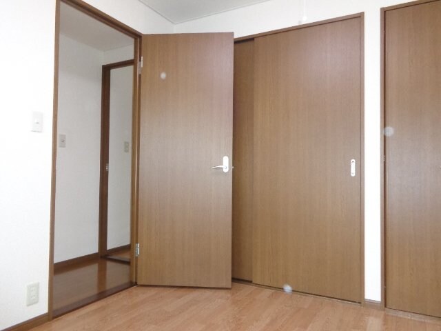 物件内観写真16　(洋室（イメージ）)