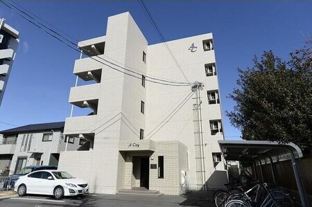 A・City秩父通外観写真