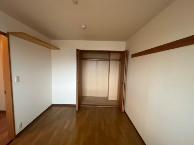 物件内観写真16　(収納)