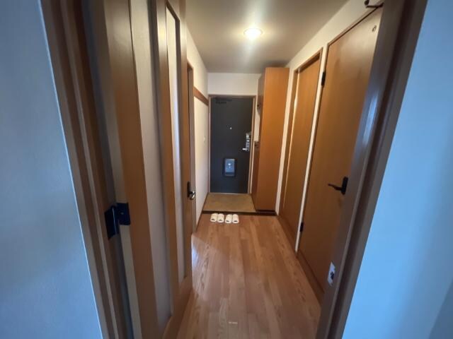 物件内観写真18　(廊下)