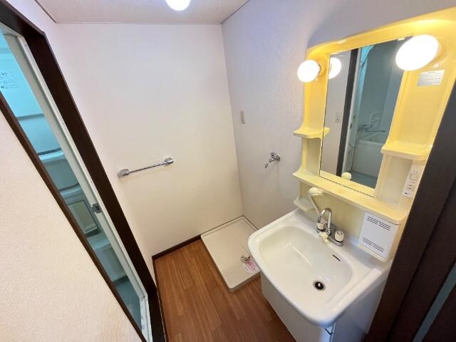 物件内観写真10　(洗面)