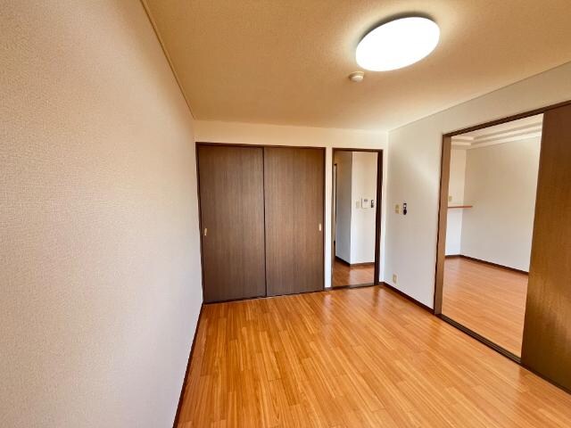 物件内観写真18　(室内)