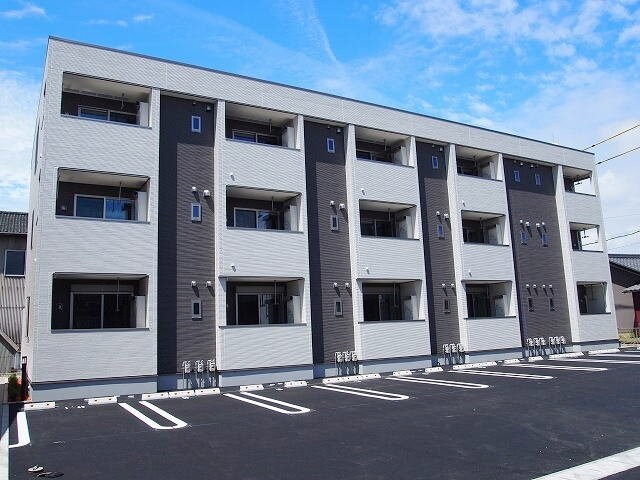 物件外観写真1　(外観です)