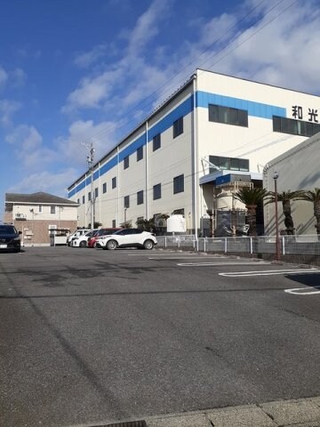 物件外観写真2　(駐車場です)