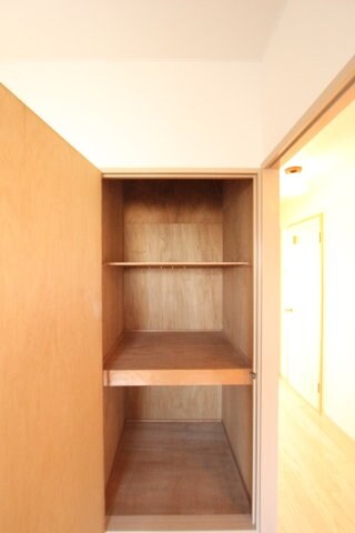 物件内観写真11　(※別部屋のお写真で、現況優先と致します。)