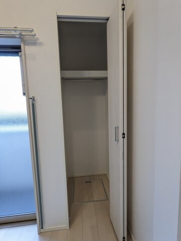 物件内観写真12　(クローゼット)
