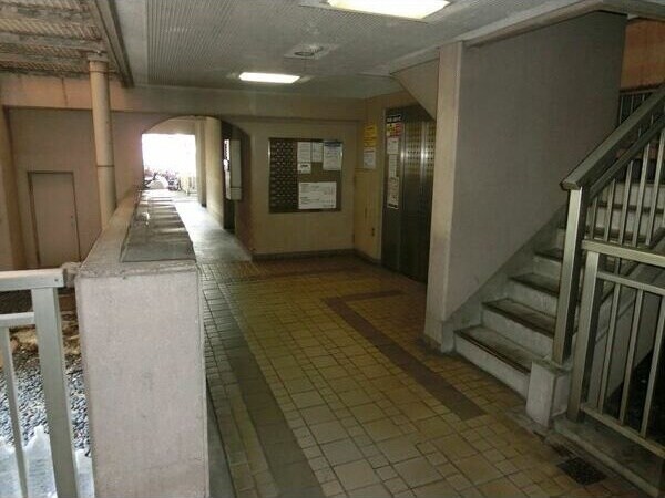 ロビー・ラウンジ