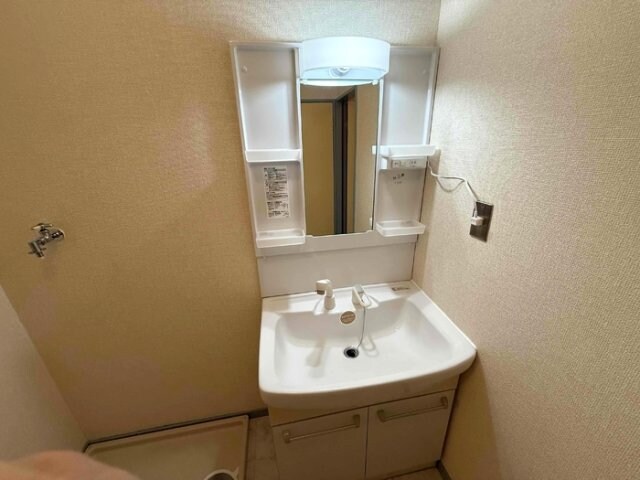 物件内観写真7　(室内写真は別部屋の写真です。)
