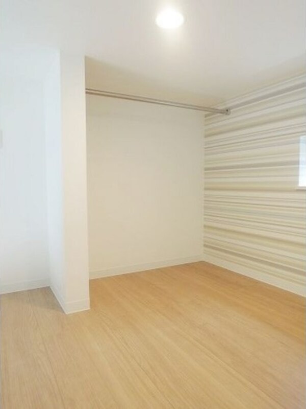 収納(※写真は同じマンションの違う部屋のものになります。)