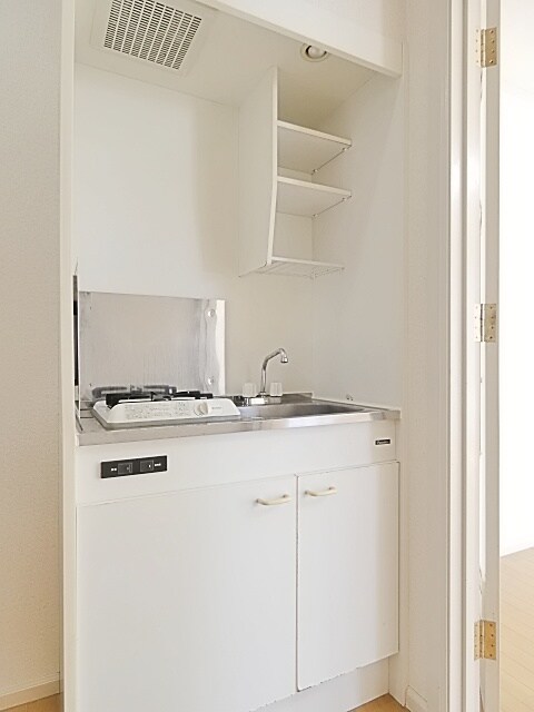 物件内観写真6　(お料理しやすいキッチンです)