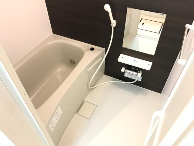 物件内観写真8　(バス／シャワールーム等)