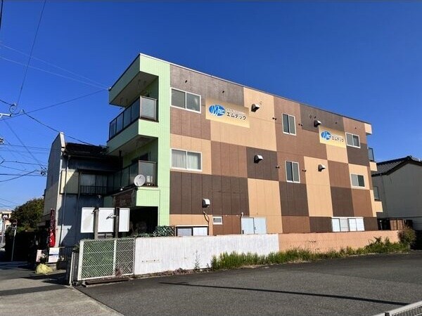 エムズつるぎの物件外観写真