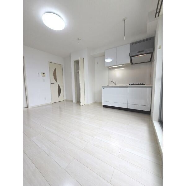 物件内観写真3　(室内写真は別部屋の写真です。)