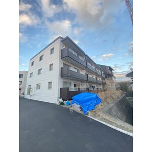 ドミール太伸外観写真