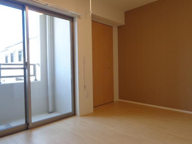 物件内観写真7　(洋室)