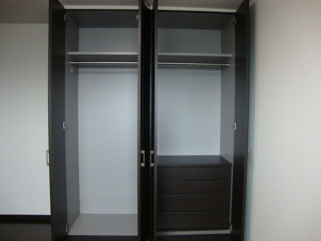 物件内観写真20　(収納（内部）)