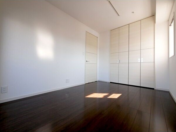 建物設備(※写真は同じマンションの違う部屋のものになります。)