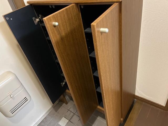 物件内観写真13　(収納)