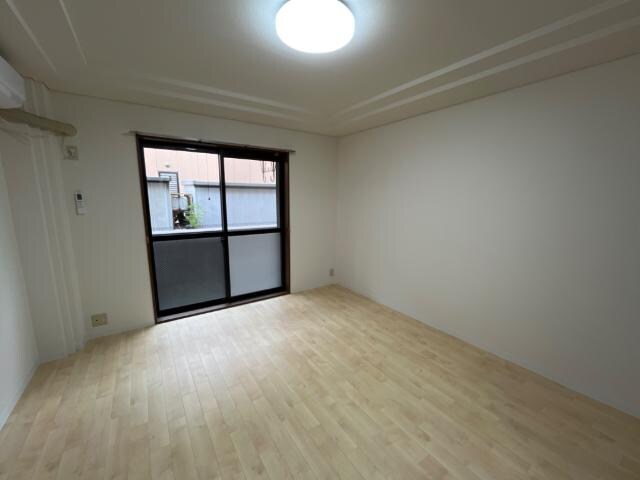 物件内観写真21　(寝室)