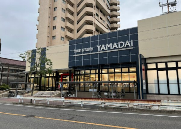 周辺環境(ヤマダイ呼続店 1652m)