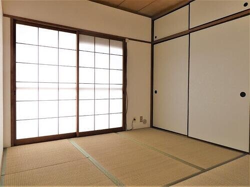 物件内観写真8　(和室4.5畳)