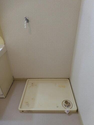 物件内観写真11　(洗濯機置き場)