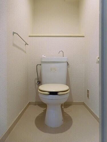 物件内観写真12　(トイレ)